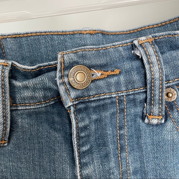 Levi Shorts DIY Cut 505 - Picture 5 of 8